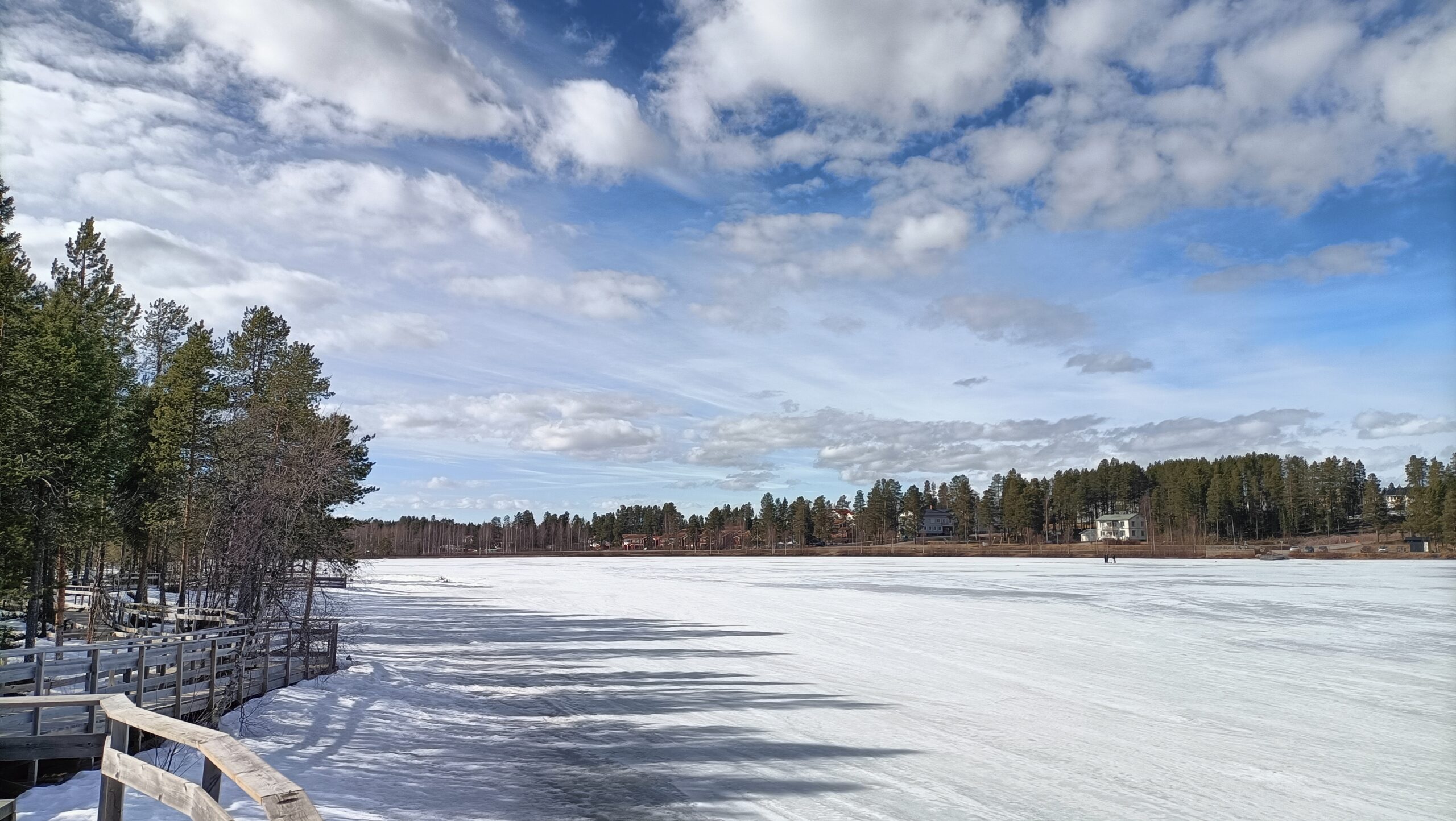 Anfangs Mai 2025 am Nuolajärvi